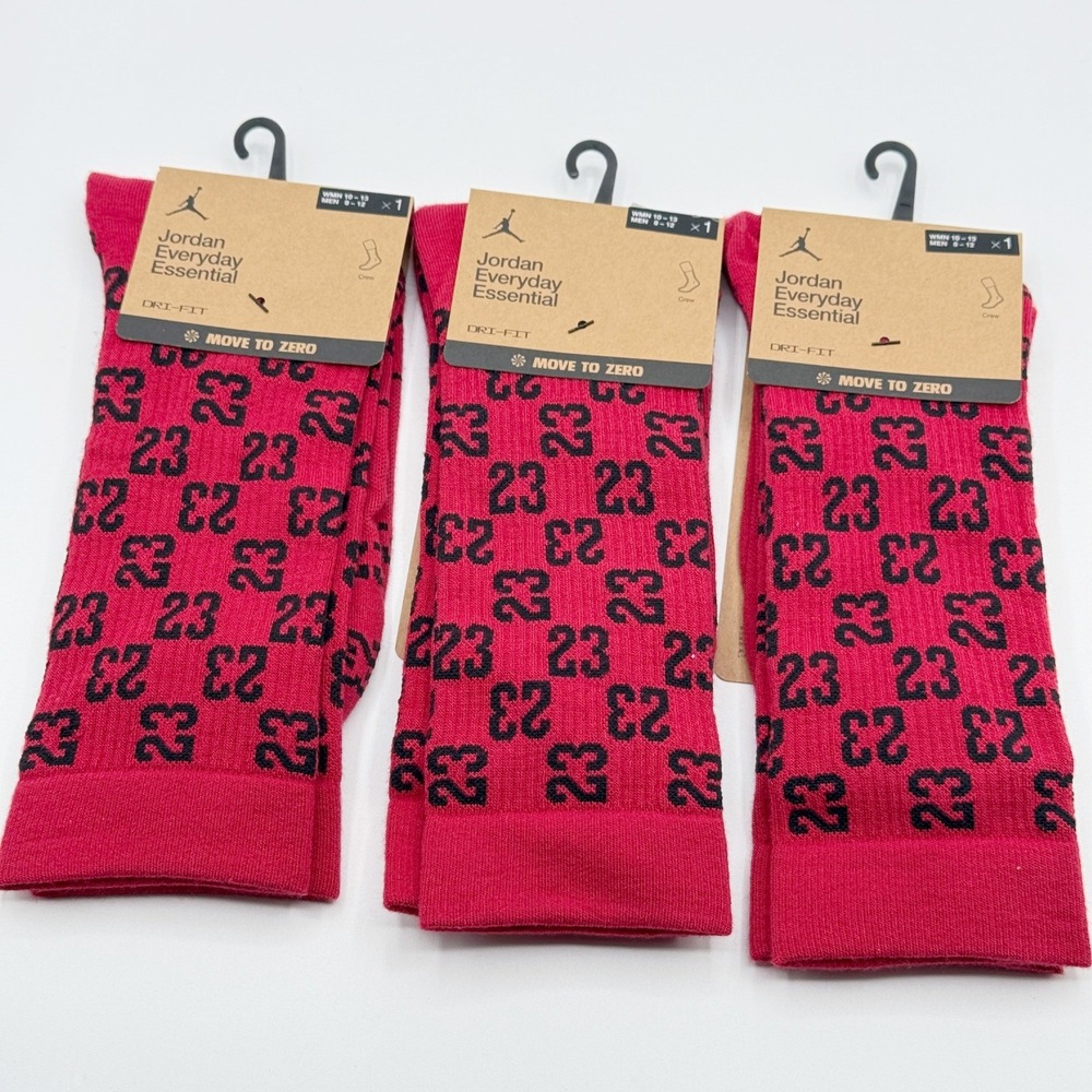 Jordan 23 Monogram Crew‎ Socks (3 Pairs) Size 8 - 12 Mens Red/Black